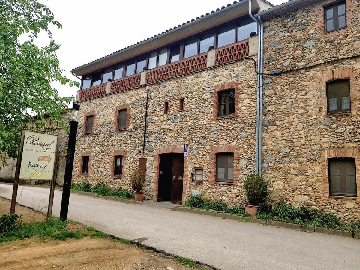 Hotel Pasteral Riu Ter La Cellera de Ter Bagian luar foto